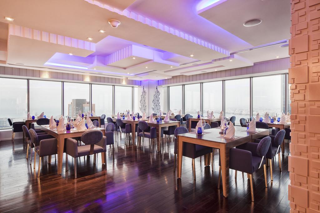 מנאמה The Domain Bahrain Hotel And Spa - Adults Friendly 16 Years Plus מראה חיצוני תמונה The 360° Restaurant